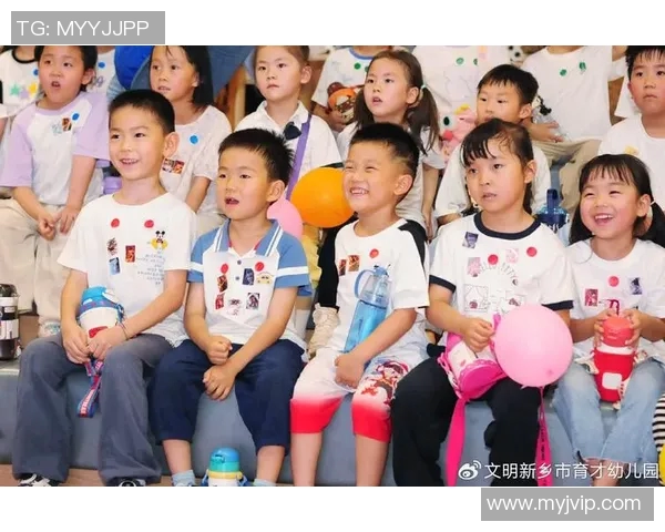 当足球巨星的萌娃闪亮登场 绿茵场外的童真与荣耀传承